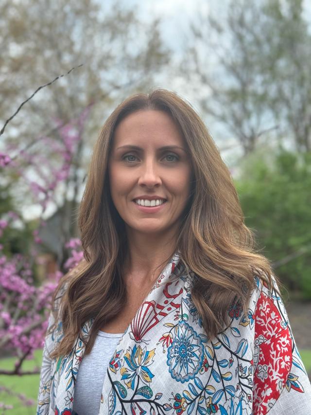 Lisa Hague, CPA MBA — Co-Founder of Stokastique